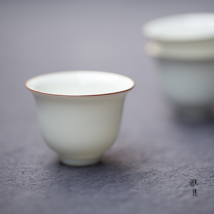 雅债甄选茶器 景德镇隐山堂 陶瓷茶具 素玉兰品杯 饮杯在类目 餐饮具, 茶具, 茶杯中 - 来自Buy2taobao.com提供专业的淘宝代购服务