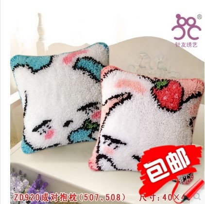 Section Embroidered carpet Wool crochet hook Cross stitch comic Cartoon lovers Pillows Car pillow DIY Student manualin the Home Fabric , Pillow/Pillow category - from Buy2taobao.com to provide professional Taobao agent buy service