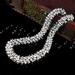  韩国夸张饰品短款高档水晶项链韩版时尚粗款欧美风格毛衣链女配饰