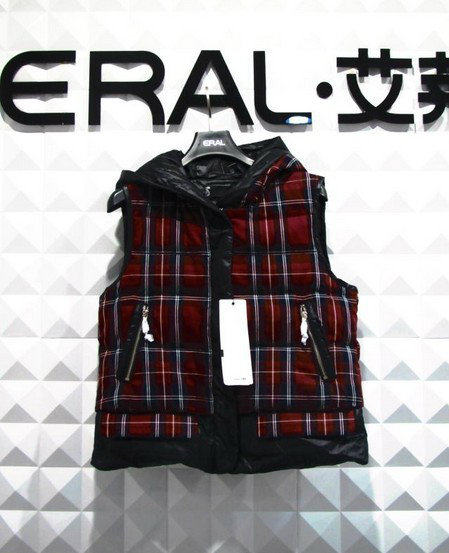 <em>艾莱依羽绒女马甲</em>哪个好?<em>艾莱依羽绒女马甲</em>价