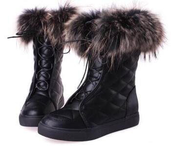 马丁鞋搭配_<em>阳光姐妹女靴</em> 2012冬季新款中筒