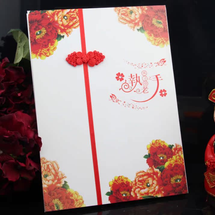 结婚用品创意欧式婚礼嘉宾签到本礼金簿签到本题名录盘扣签到册 结婚用品创意欧式婚礼嘉宾签到本礼金簿签到本题名录盘扣签到册