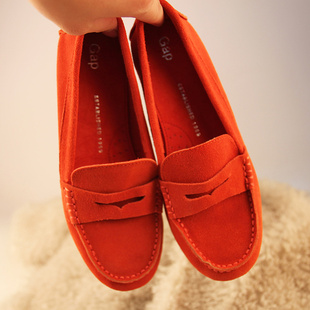  新款GAP女鞋豆豆鞋休闲单鞋平跟平底真皮子休闲英伦平跟船鞋