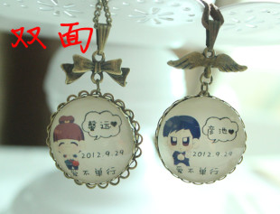  情侣闺蜜生日新年情人节礼物送女友男友双面情侣项链定制照片毛衣