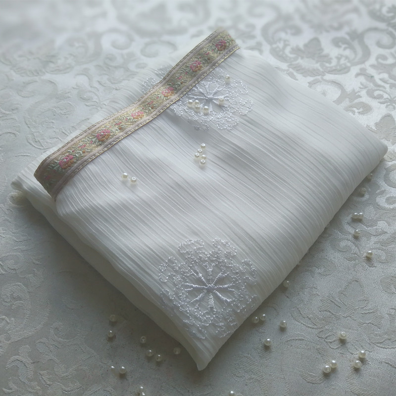 【南风汉韵】雪花绣花汉服抹胸吊带现货在类目 女装/女士精品, 唐装/民族服装/舞台服装, 民族服装/舞台装中 - 来自Buy2taobao.com提供专业的淘宝代购服务