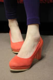  ANONO韩版甜美公主糖果绒面圆头防水台粗跟高跟单鞋女新娘鞋婚鞋