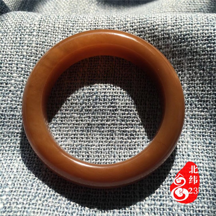 精品和田玉糖玉手镯新疆且末红糖小手镯圈口50 51红糖手镯玉镯在类目 珠宝/钻石/翡翠/黄金, 和田玉, 手饰中 - 来自Buy2taobao.com提供专业的淘宝代购服务