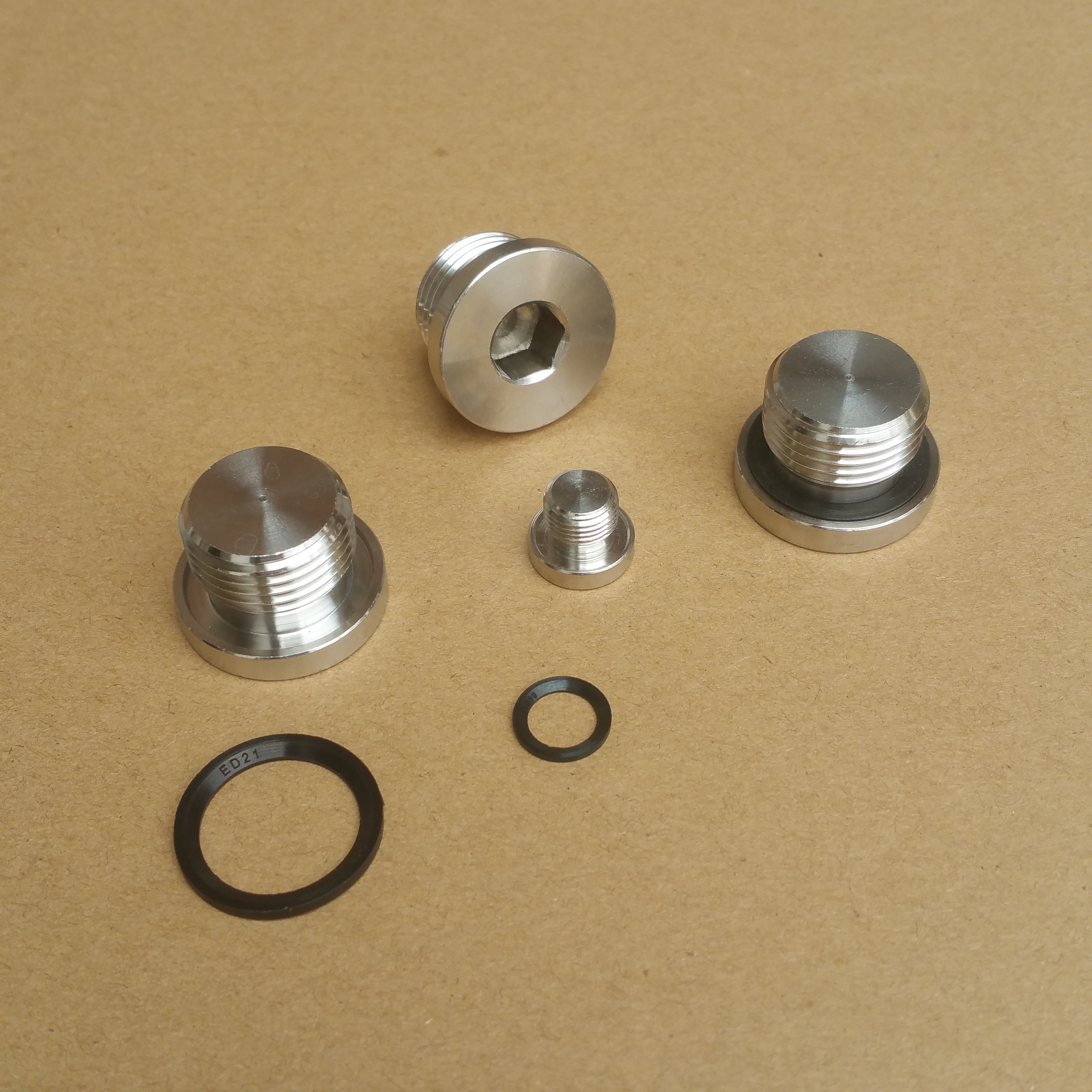 304 Stainless steel hexagonal ED Ring sealing plug Flange Oil plug Bulkhead G1 2 points 3 points 4 pointsin the Basic building materials , Plumbing pipe , Other pipe connections , Plugs category - from Buy2taobao.com to provide professional Taobao agent buy service