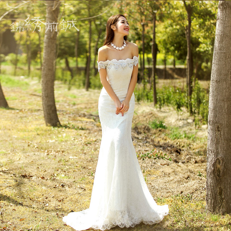 锦绣前铖 2013新款新娘结婚婚纱 一字肩小拖尾蕾丝 大码公主礼服 锦绣前铖 2013新款新娘结婚婚纱 一字肩小拖尾蕾丝 大码公主礼服