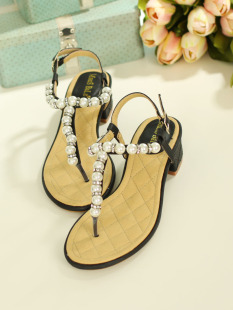  13夏英伦复古学院风新款珍珠串珠粗跟凉鞋女中跟水钻公主鞋