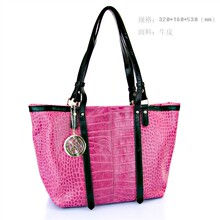 首页-【福建商盟】菲图<em>女包</em> <em>与狼共舞</em>男休闲鞋