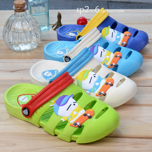  正品流氓兔儿童凉拖鞋男童女童花园鞋镂空童凉鞋防滑软底沙滩鞋潮