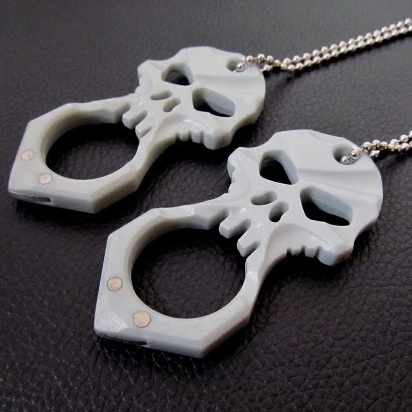 骷髅指 女子<em>防身用品</em> <em>女性</em>防色狼武器 户外自卫