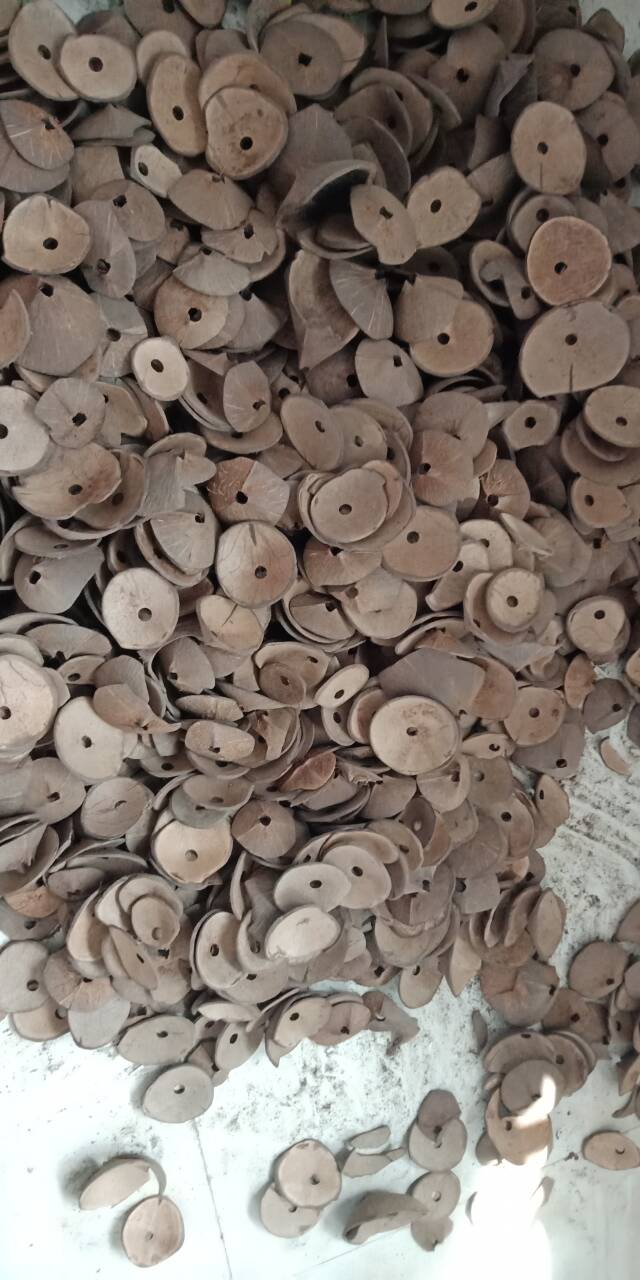 Hainan Of large number supply Coconut shell Coir Scrap Activated carbon Raw materials Place of Origin Direct selling 900 gramin the Home accessories , Creative Jewelry , Coconut shell category - from Buy2taobao.com to provide professional Taobao agent buy service