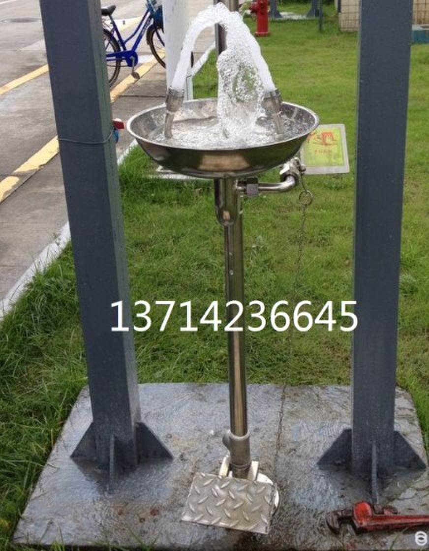 加厚大盆304不不锈钢立式脚踏式洗眼器 验厂脚踩式双口洗眼器装置在类目 五金/工具, 施工保护, 眼部、面部防护, 紧急冲淋装置及洗眼器中 - 来自Buy2taobao.com提供专业的淘宝代购服务