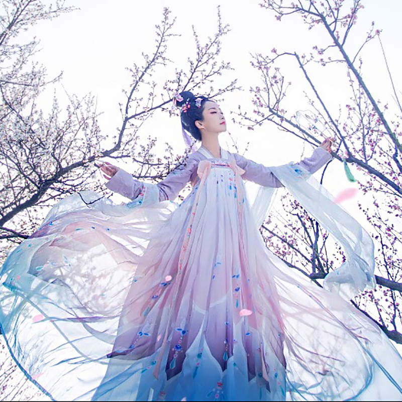 Large Little Girl Ruskirt Hanfu Antiquity Red and white Tee Dress Skirt Improved edition Chinese style Confidantein the Women's clothing/Boutique , Costume/National costume/Stage costumes , National costume/Costumes category - from Buy2taobao.com to provide professional Taobao agent buy service
