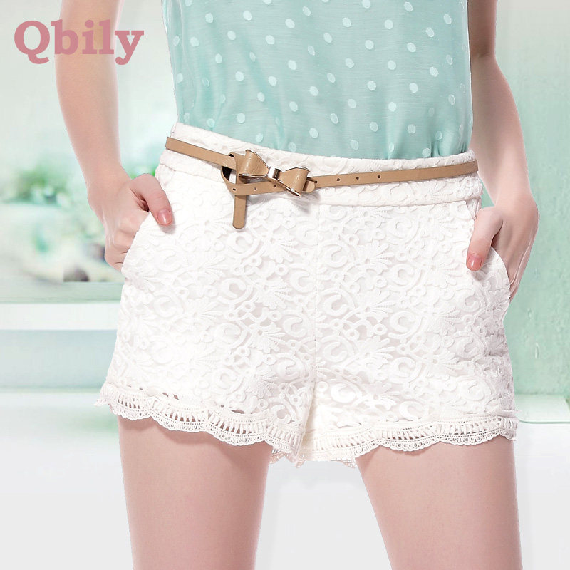 Women lace short pants