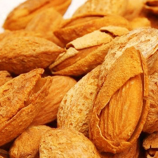  博士果 年货特价 坚果新疆巴旦木龙果 薄壳大杏仁 4件包邮