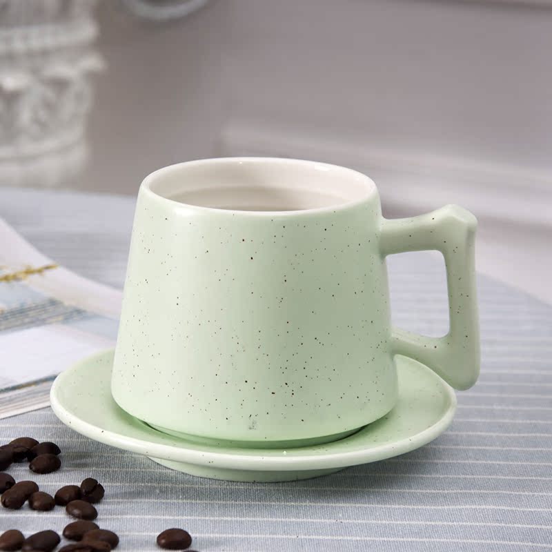 时尚彩色杯碟套装高档陶瓷杯子情侣创意简约水杯茶杯牛奶杯马克杯在类目 餐饮具, 咖啡器具, 咖啡杯中 - 来自Buy2taobao.com提供专业的淘宝代购服务