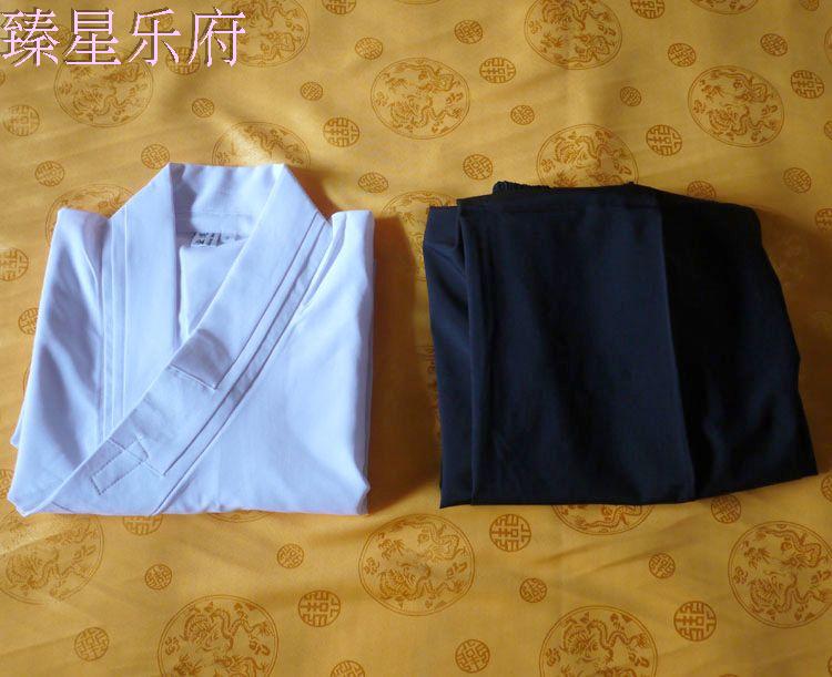 道袍/道衣/道教服裝/道士衣服/練功服/太極服/表演服/斜領短褂在類目 運動/瑜伽/健身/球迷用品, 跆拳道/武術/搏擊, 太極, 太極服中 - 來自Buy2taobao.com提供專業的淘寶代購服務