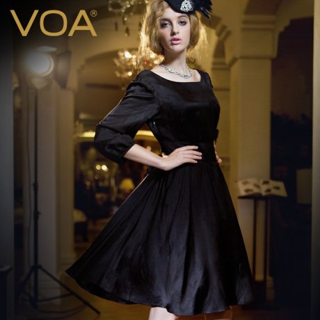 VOA 黑色大圆领挂肩灯笼五分袖腰线缩褶晚礼服连衣裙100%真丝A027商品大图
