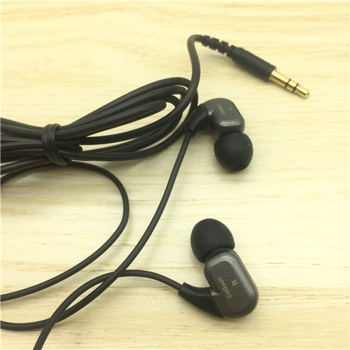 福利耳机运动耳机 绕耳式佩戴低音耳机低音耳机绕耳佩戴在类目 影音电器, 耳机/耳麦中 - 来自Buy2taobao.com提供专业的淘宝代购服务