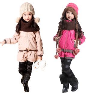 新年装女童装冬装波亚米特11275加绒卫衣pu皮棉衣短裤围脖三件套