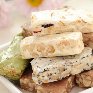 牛轧糖多种口味...