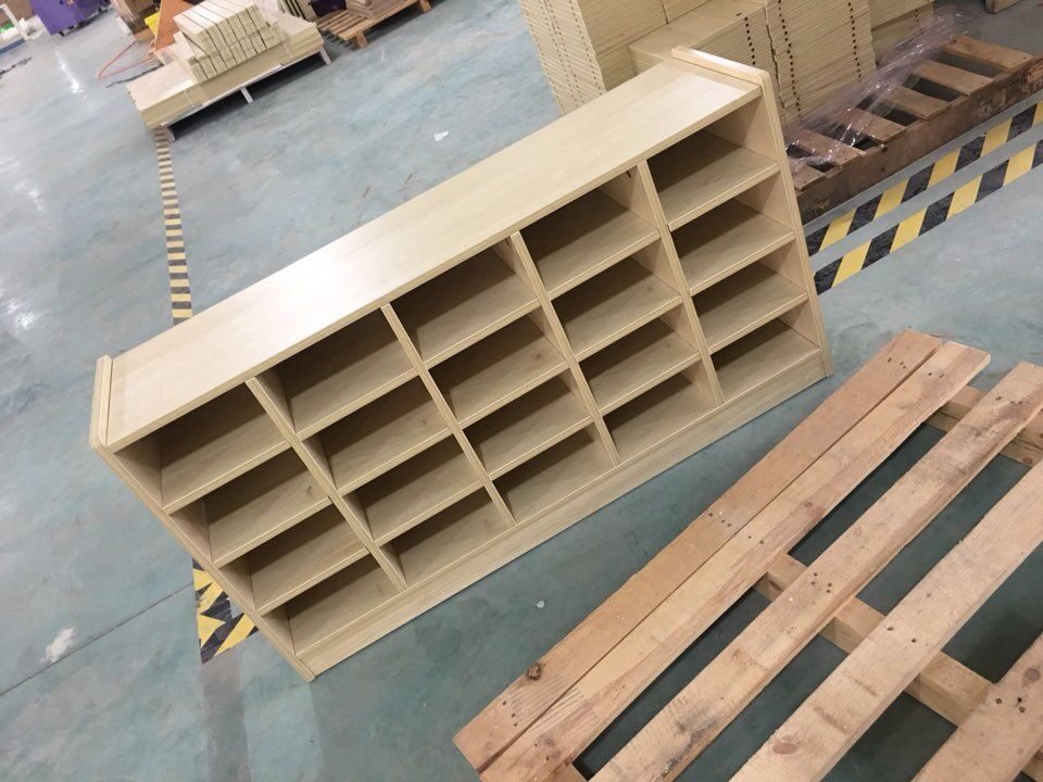 幼兒園玩具櫃子 書架 玩具展示櫃 培訓班教師配套設施 兒童玩具櫃在類目 尿片/洗護/餵哺/推車牀, 兒童房/桌椅/傢俱, 兒童儲物架/收納架中 - 來自Buy2taobao.com提供專業的淘寶代購服務