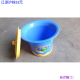 喇叭花瓷瓶带款_