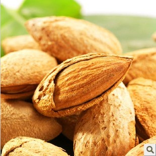  美国大杏仁 壳杏仁  特价 办公室零食 营养美味120g 特产坚果