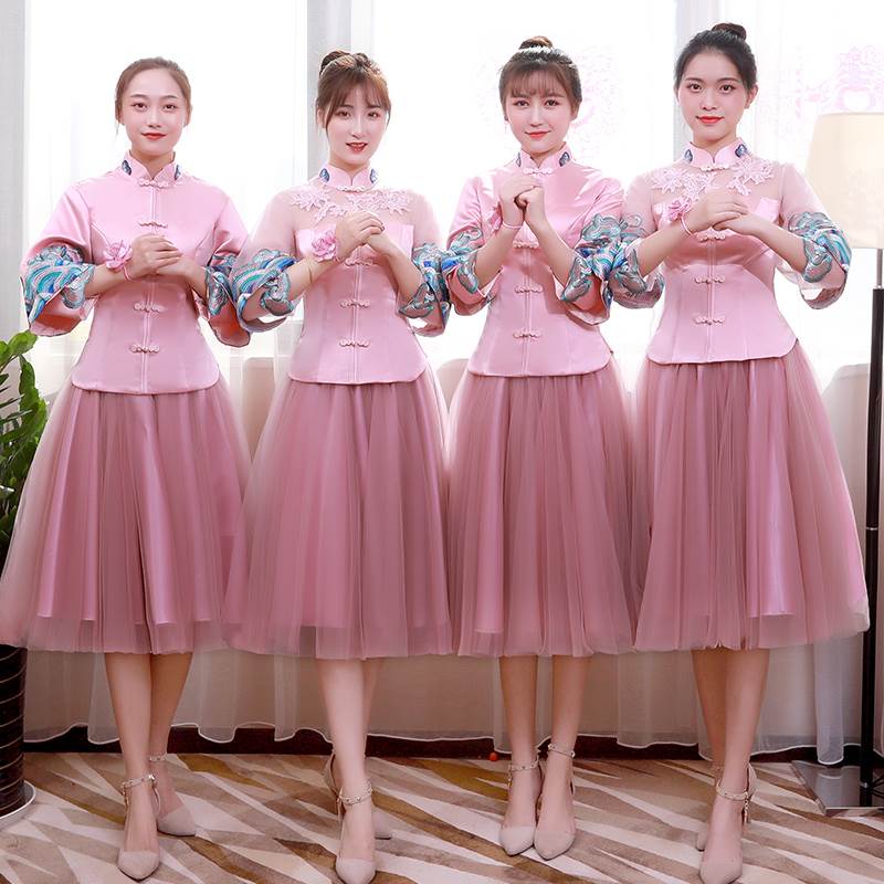 伴娘服中式2019新款中国风粉色短款立领姐妹裙新娘伴娘团显瘦|msdalam kategori Butik wanita / wanita, perkahwinan/Cheongsam/pakaian, pakaian/malam - dari Buy2taobao.com untuk memberikan perkhidmatan ejen Taobao profesional membeli