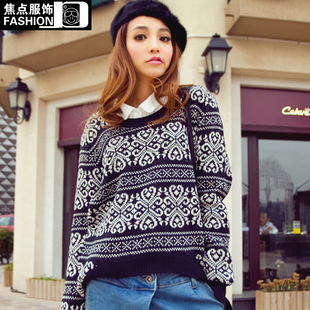 秋冬新款2012女式复古花纹宽松套头毛衣毛衫