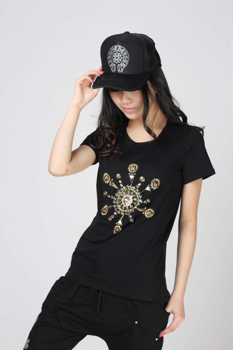 <em>versace女装</em>哪种好?<em>versace女装价格</em>,versace