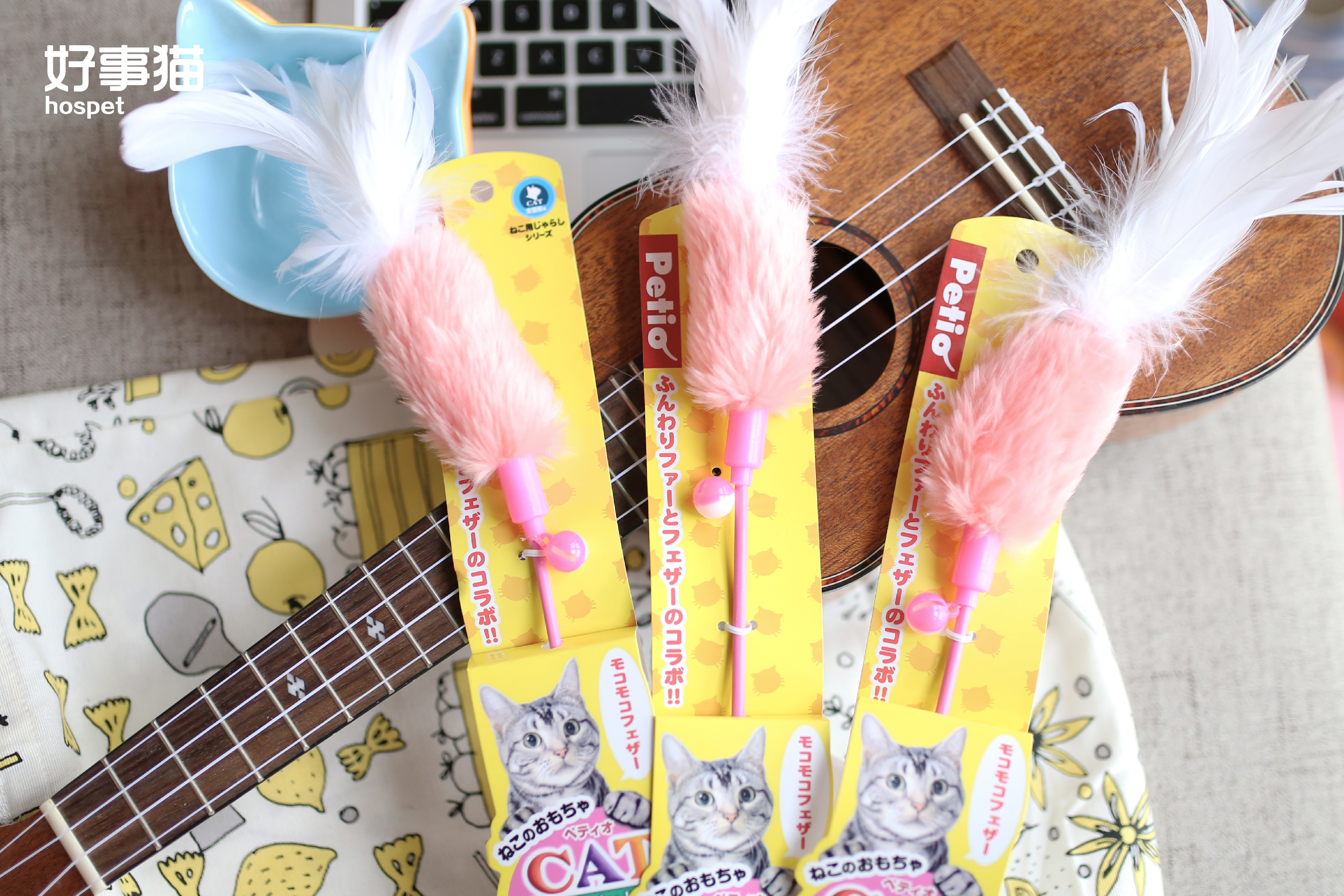 Good cat Japan Petio Diao Toys Cat teaser stick Artifact Hairy feather band Small bellin the Pet/Pet food and supplies , Cat/Dog Toys , Funny cat stick category - from Buy2taobao.com to provide professional Taobao agent buy service