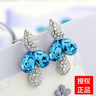 新光饰品 韩版时尚叶未央叶子水晶镶钻耳钉 S925银针耳坠 新光饰品 韩版时尚叶未央叶子水晶镶钻耳钉 S925银针耳坠