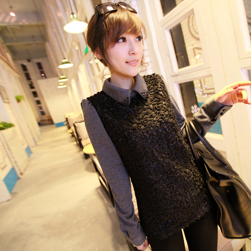 韩版女装铆钉翻领...