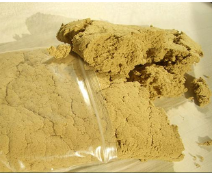 正宗蕲艾绒五年陈艾绒40:1黄金艾绒500g自制肚兜艾柱艾灸条在类目 个人护理/保健/按摩器材, 各类配件, 经络保健器材配件, 温灸器配件中 - 来自Buy2taobao.com提供专业的淘宝代购服务