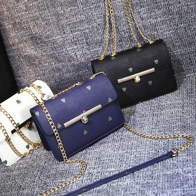 艾迪猫2016新款韩版女士斜挎包链条包小方包