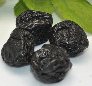  新疆特产乌梅 特级天山乌梅 天山大乌梅500克 零食乌梅干 蜜饯