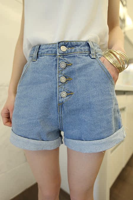 【女款<em>短裤</em>】_<em>短裤搭配</em>_波司登<em>羽绒服</em>女款 - 购