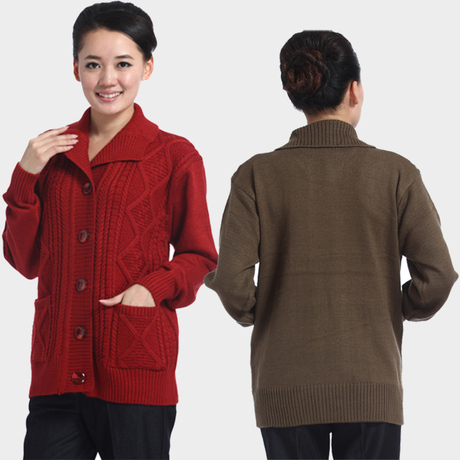 <em>中老年</em>毛衣<em>女开衫</em>外套春秋新款 胖妈妈<em>羊毛</em>衫