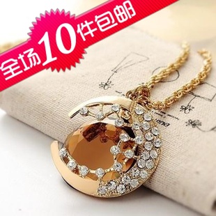  1913 韩版饰品 复古镂空水晶月亮长款项链毛衣链女--望月