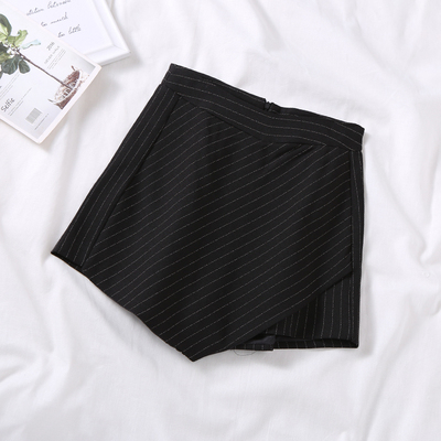 季韩版女生超短休闲裤百搭显瘦●E￥11【】时尚洋气●