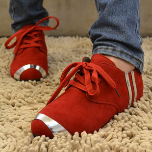  新款韩版潮品休闲竖条亮片系带圆头平底内增高女式单鞋女鞋子