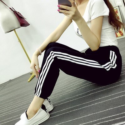 便宜春秋薄款运动裤女休闲长裤哈伦裤宽松显瘦小脚收口I。在类目 女装/女士精品, 裤子, 休闲裤中 - 来自Buy2taobao.com提供专业的淘宝代购服务