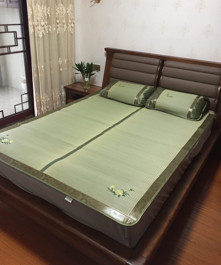 Gulin sponge Straw mat 1.8m fold Three-piece Suite 1.5 rice 1.2 Double bed summer thickening natural summer sleeping matin the Bedclothes , Mat/Mats/Rattan seats/Straw mat/Leather seats category - from Buy2taobao.com to provide professional Taobao agent buy service
