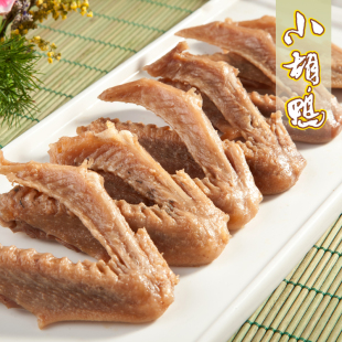  小胡鸭 真空包装土鸭翅膀 五香味 110g 零食小吃 美味 湖北土特产