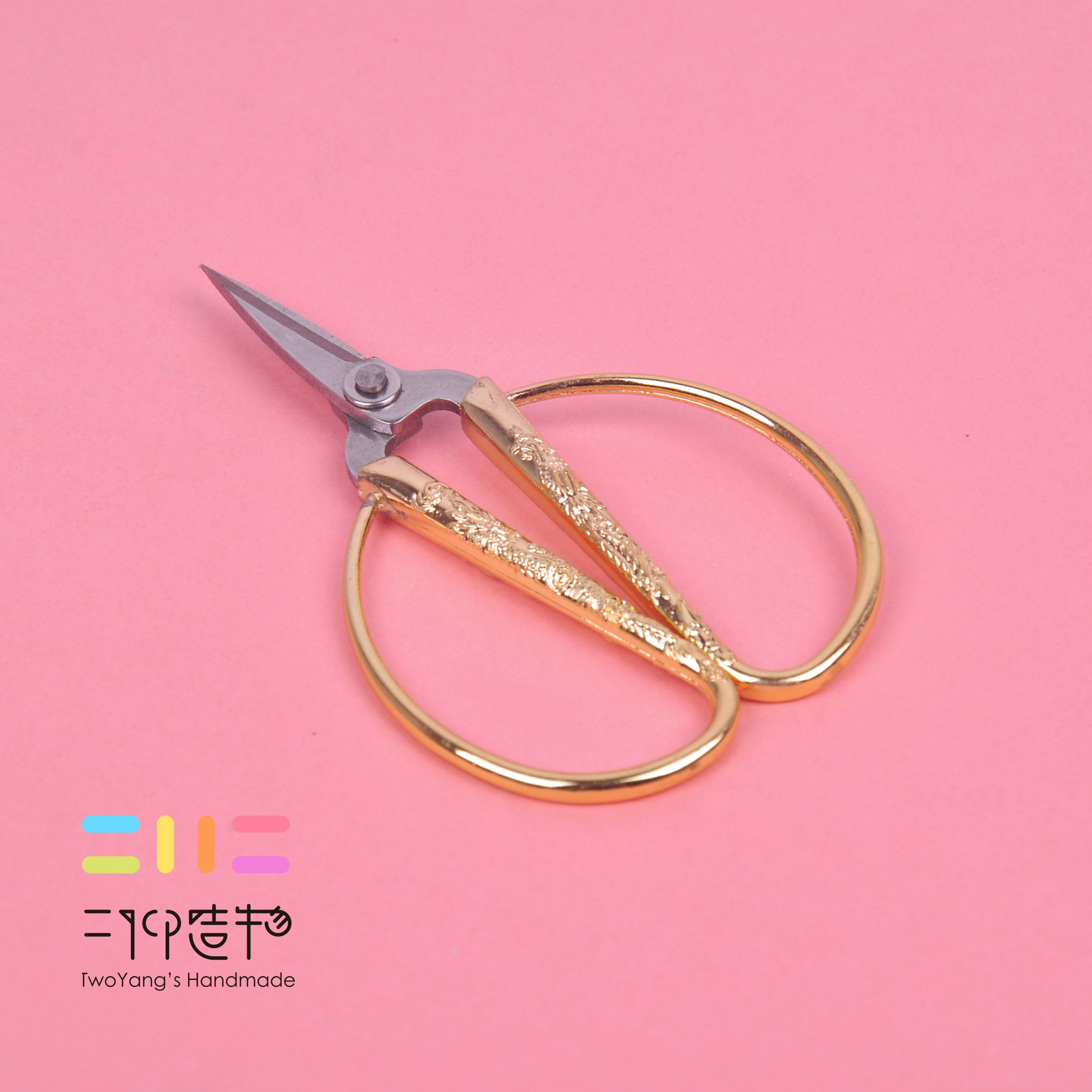 Two overhead creation Wang Wu Quan trumpet Stainless steel Dragon Phoenix Scissorsin the Electronic Dictionary/Electronic paper book/Stationery , Crop supplies , Scissors category - from Buy2taobao.com to provide professional Taobao agent buy service