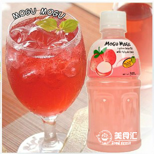 泰国进口果味果汁饮料 磨谷磨谷MOGUMOGU椰肉草莓汁饮料 320ml/瓶 泰国进口果味果汁饮料 磨谷磨谷MOGUMOGU椰肉草莓汁饮料 320ml/瓶